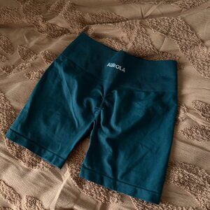 Hunter Green Aurola Shorts